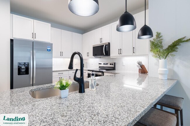 Building Photo - 435 Encore Way