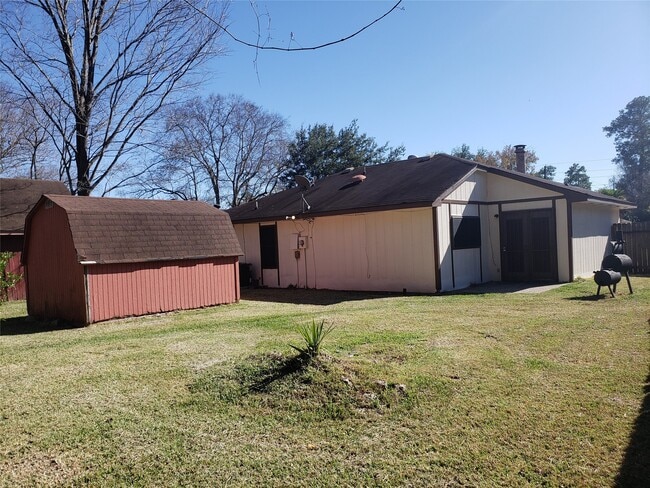 Building Photo - 7707 Bluejay Twin Cir