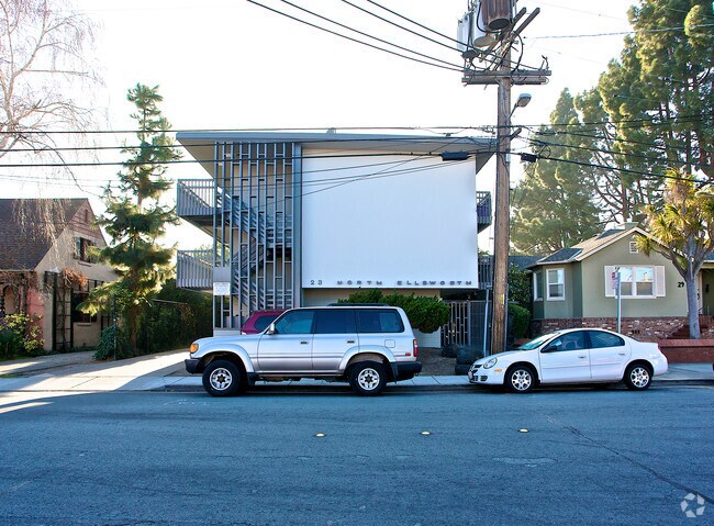 Building Photo - 23 N Ellsworth Ave