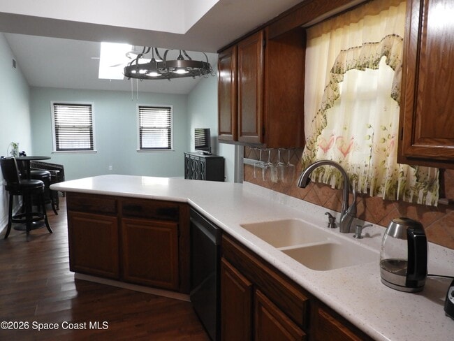 Building Photo - 1220 Snowbird Ave NW