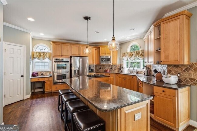 Building Photo - 1124 Promontory Dr