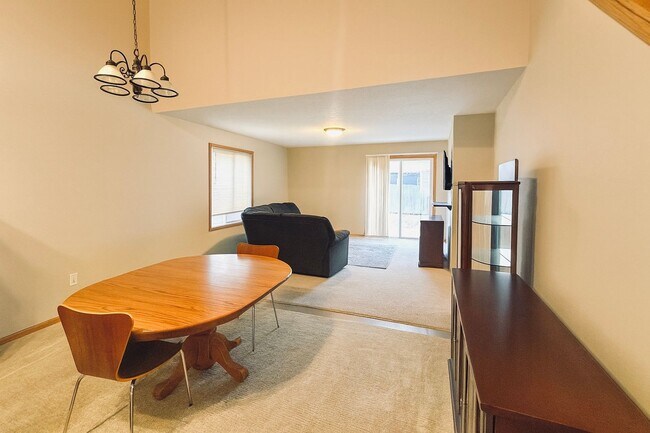 Building Photo - 1040/1044 4th St SE, Forest Lake, MN 55129 (duplex)