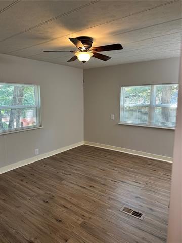 Building Photo - 4324 Bradley Ln