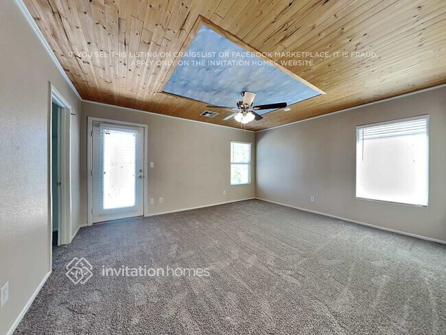 Building Photo - 4920 Whistling Acres Ave