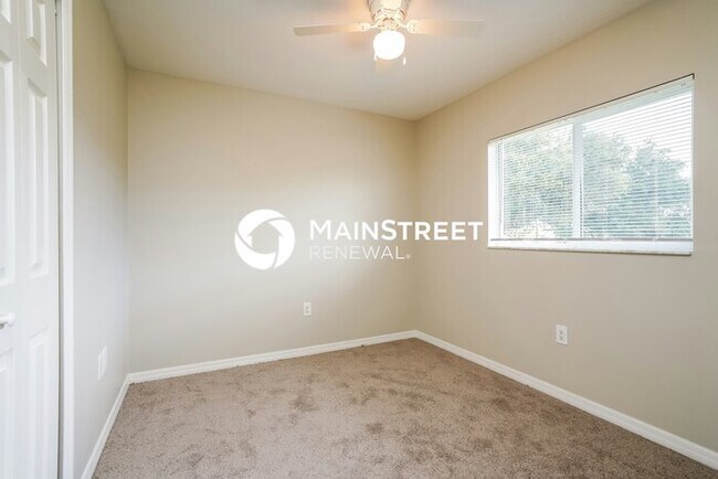 Building Photo - 3 Bedroom Pet-Friendly Home in Lehigh Acres, FL with Main Street Renewal