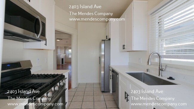 Building Photo - 2403 Island Ave