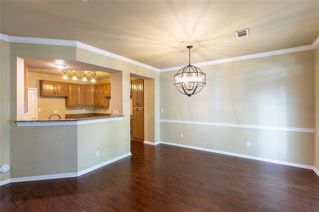 Building Photo - 609 Regency Dr