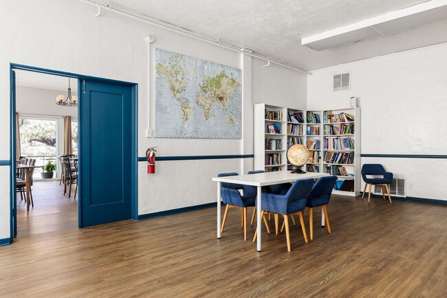 Building Photo - 840 Hilgard Ave