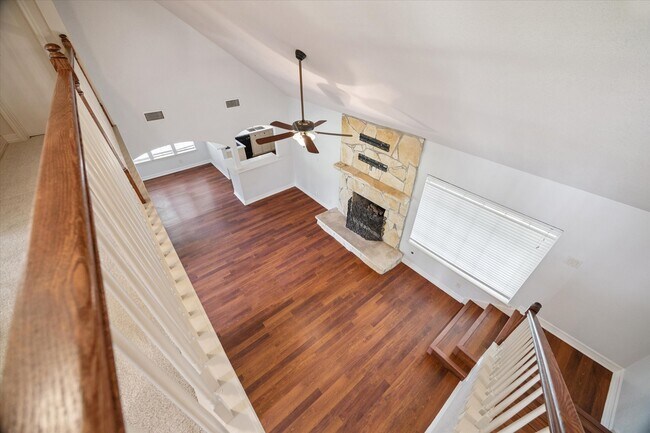 Building Photo - 23906 Northcrest Dr