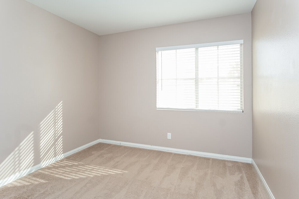 Building Photo - 271 Bluefield Ln