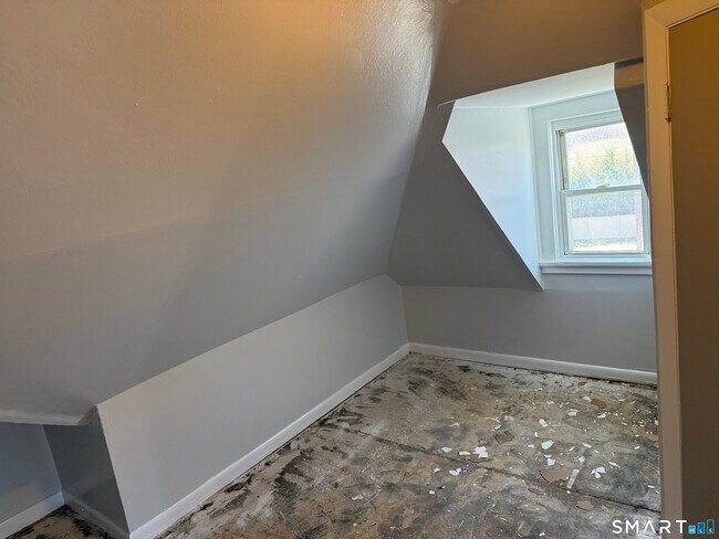 Building Photo - 49 Washington St