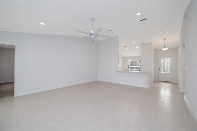 Building Photo - 40 Butternut Dr