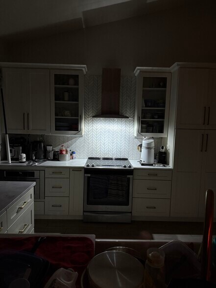 Kitchen - 5780 Osprey Rd