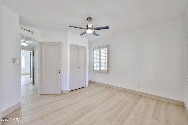 Building Photo - 63 W Windsor Ave