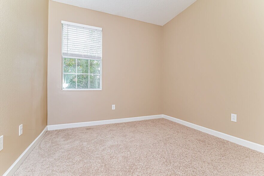 Building Photo - 9916 Pecan Hickory Way