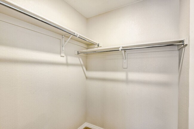 Building Photo - Brand-new residence with an ADU for rent in the highly sought-after Lyric at RidgeGate Lone Tree ...
