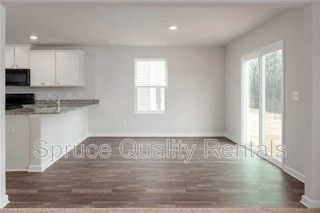 Building Photo - 2232 Balmore Ave