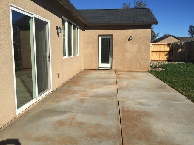 Building Photo - 4343 Paulson Ln