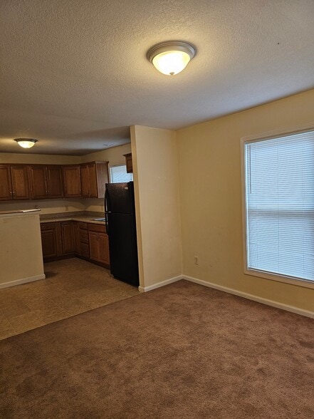 Building Photo - 1106 Park St