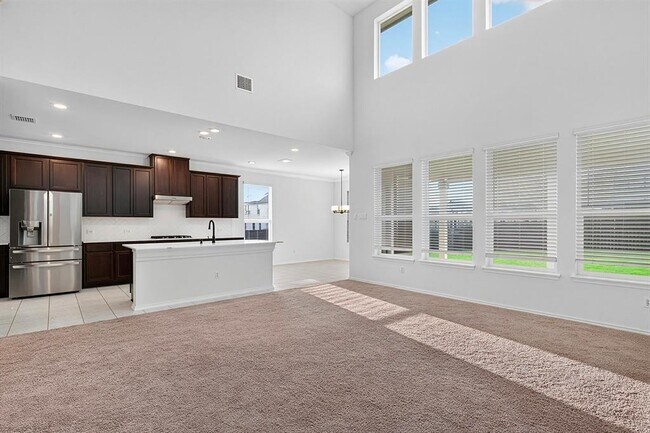 Building Photo - 4600 Ercolano Ln