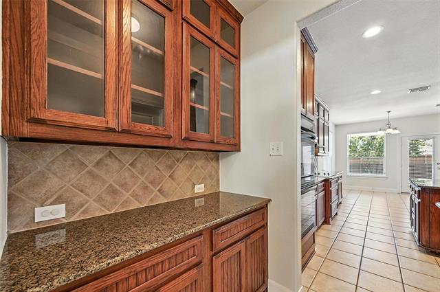 Building Photo - 14743 Daneway Dr