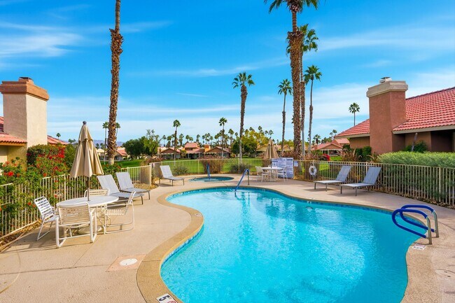 Building Photo - 42402 Sand Dune Dr