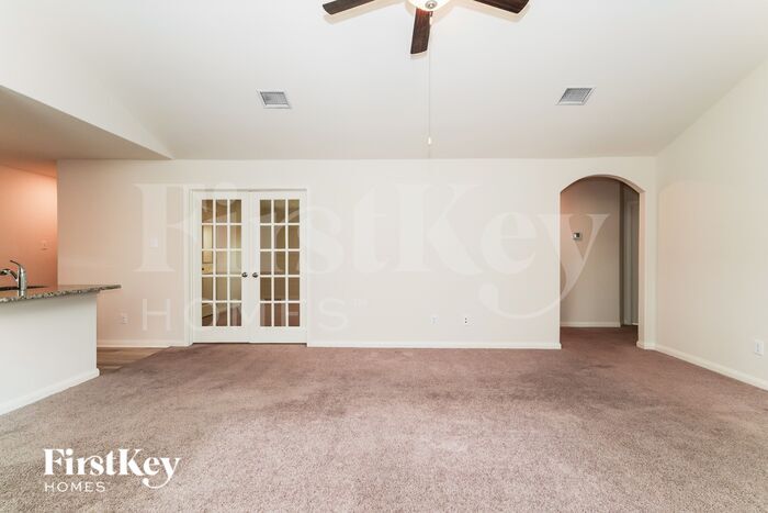Building Photo - 22027 Ellison Dr