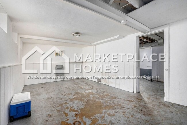 Building Photo - 10327 McKinney St