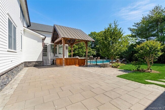 Building Photo - 15 Carter Rd