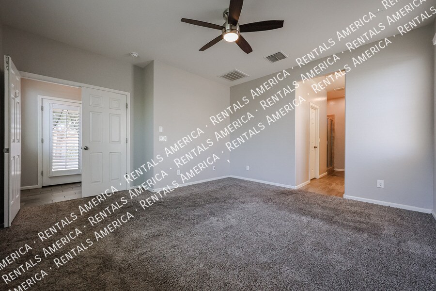 Building Photo - 3366 E Dogwood Pl