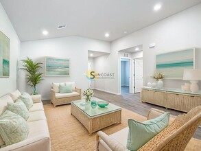 Building Photo - 11048 Reims Ave