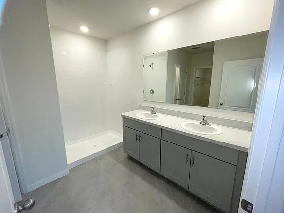 Building Photo - 2723 Palmbrooke Wy