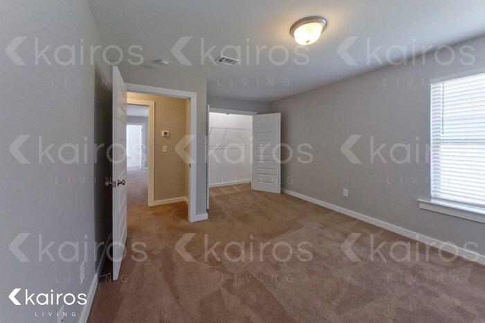 Building Photo - 11353 Crimson Ridge Rd