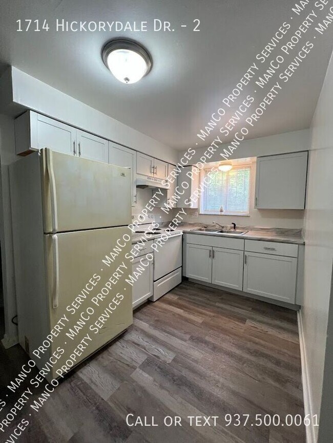 Building Photo - 1714 Hickorydale Dr