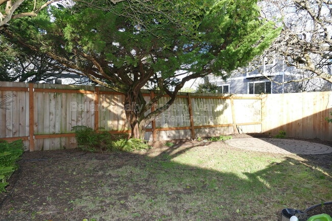 Building Photo - 7348 10th Ave NW