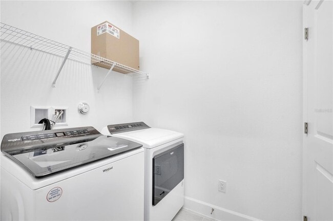 Building Photo - 520 Daiquiri Pl