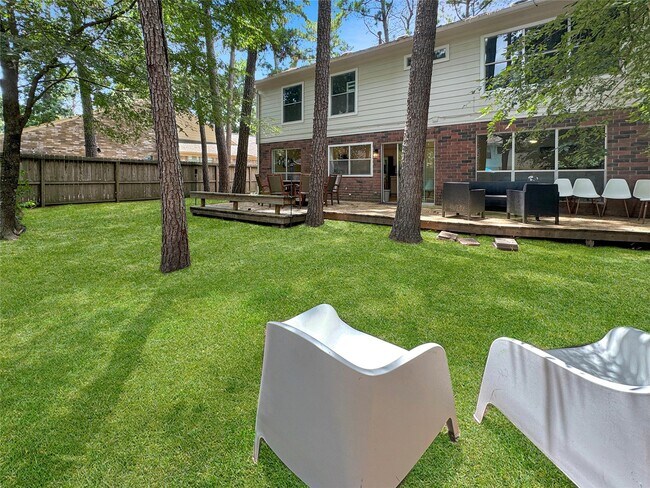 Building Photo - 18 Cottage Grove Pl