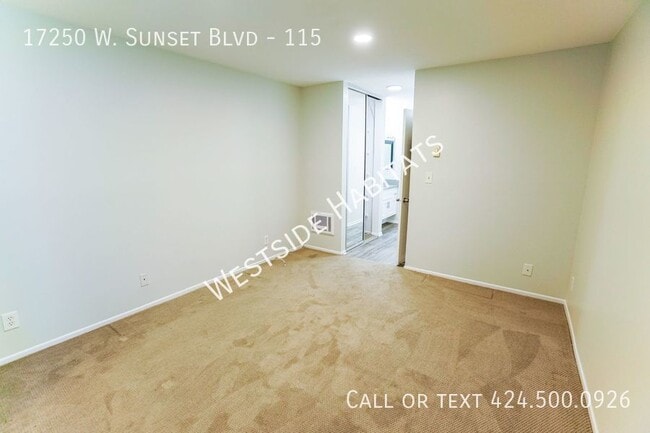 Building Photo - 17250 Sunset - Gorgeous, fully renovated b...