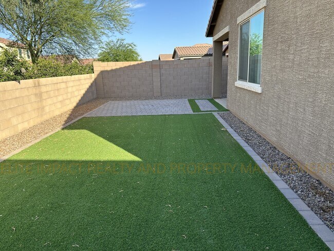 Building Photo - 6698 E Via Arroyo Azul