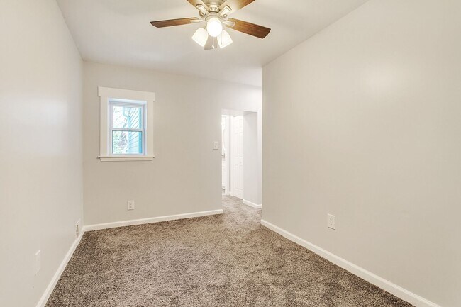 Building Photo - Beautiful 4 Bed 3 Bath Home in Lawrenceville!