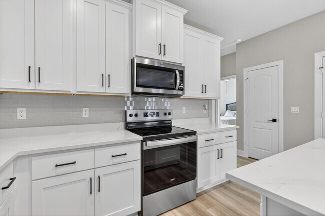 Building Photo - 1808 Gaiety Way