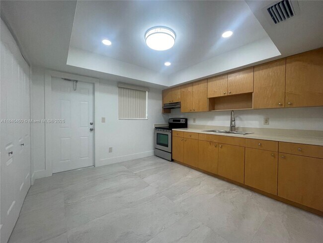 Building Photo - 25450 SW 107th Ave