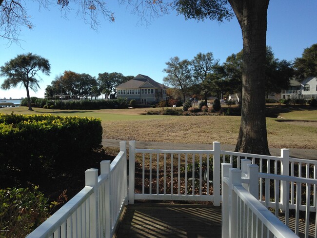 Building Photo - 91 Genoes Point