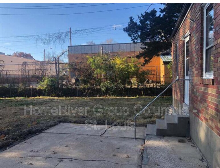 Building Photo - 8322 Osborn Dr