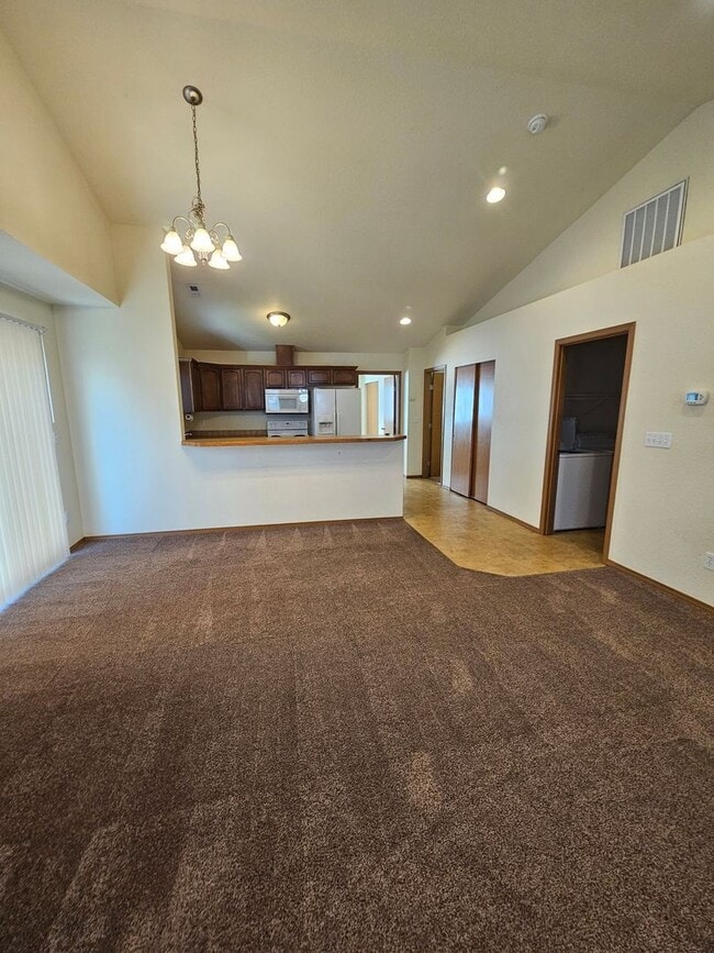 Building Photo - 1205 W Franklin St