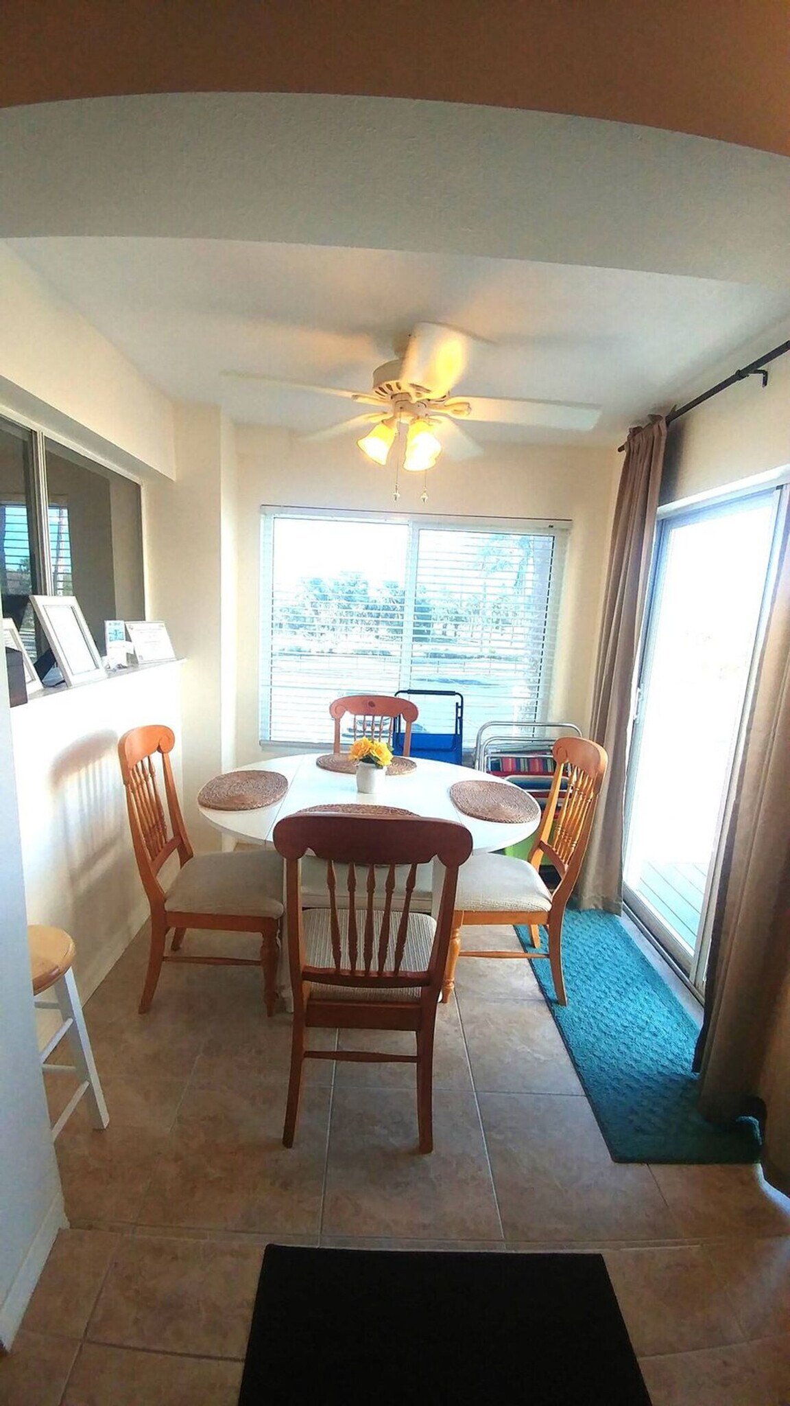 Building Photo - 8600 Ridgewood Ave