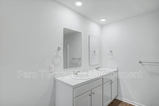 Building Photo - 567 Turpentine Trl