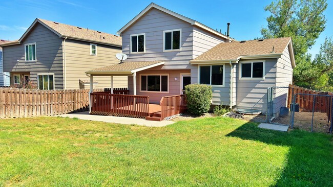 Building Photo - Fantastic Updated 3 Bed 3 Bath in Cherry C...