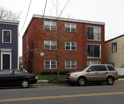 Building Photo - Spring Gardens Apartments
