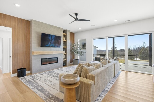 Building Photo - 1301 Haxby Ct